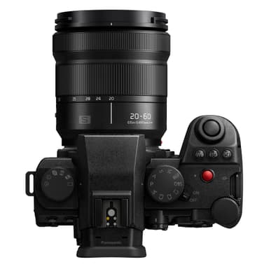 Panasonic Lumix S5 IIx 20-60mm f3.5-5.6