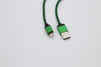 Flettet ladekabel til iPhone 0,9 m - Grønn