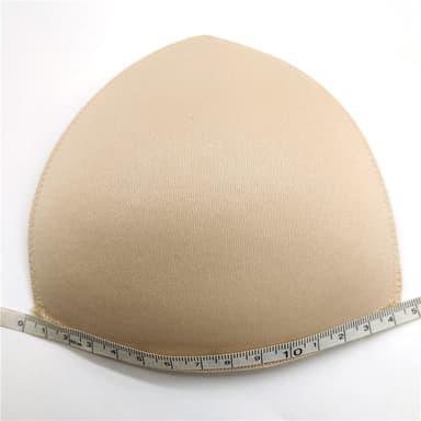 BH-puter setter inn trekantform Beige