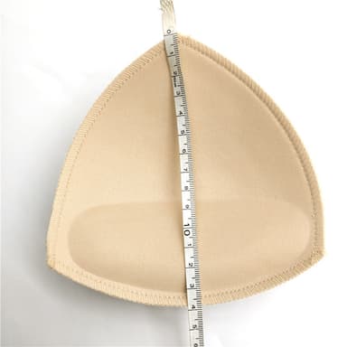 BH-puter setter inn trekantform Beige