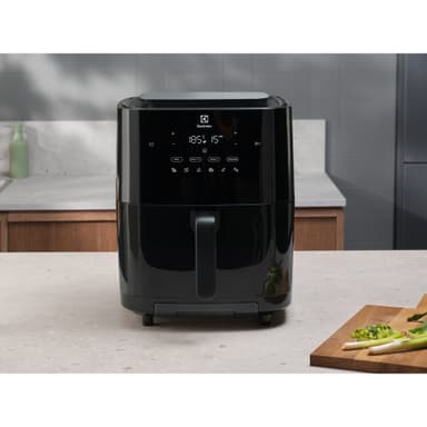 Electrolux Air fryer  EAF7SB