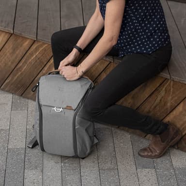 Peak Design Everyday Backpack V2 20L