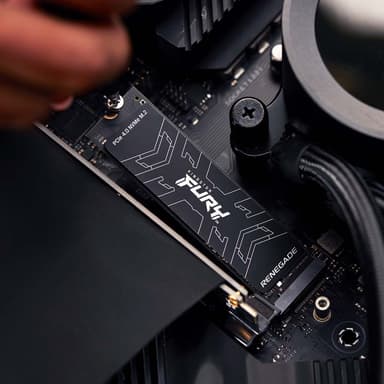 Kingston FURY Renegade NVMe intern SSD med kjøleribbe (4 TB)