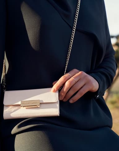 Kensington Clutch iPhone 8/7/6/6S/SE Beige