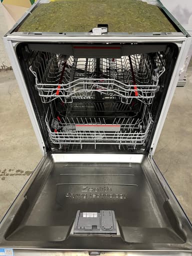Bosch integrert oppvaskmaskin SMV6ZCX07E - brukt