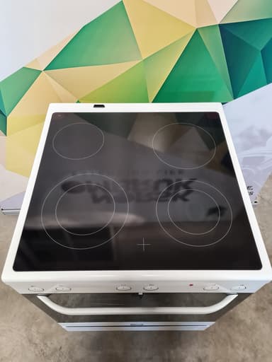 Voss-Electrolux keramisk komfyr ELK13030-HV - brukt