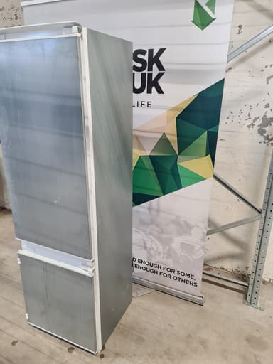 Siemens integrert kombiskap KI38VV20 - brukt