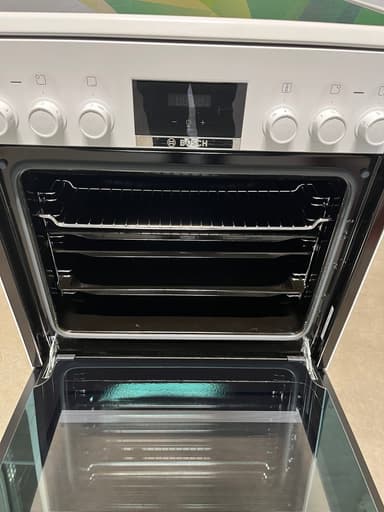 Bosch keramisk komfyr HKN39A020U - brukt