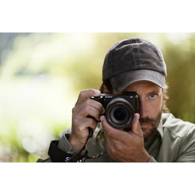 Sony A6700 m/18-135mm f/3.5-5.6 OSS