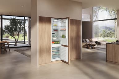 Miele Kombiskap KFN 7833 D (integrert)