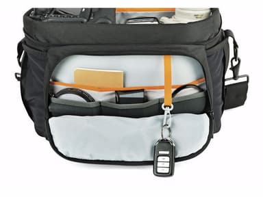 Lowepro Nova 200 AW II