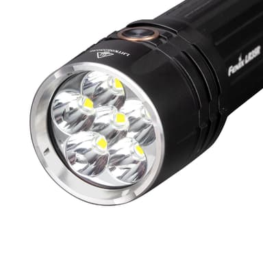 Fenix Lommelykt LR35R