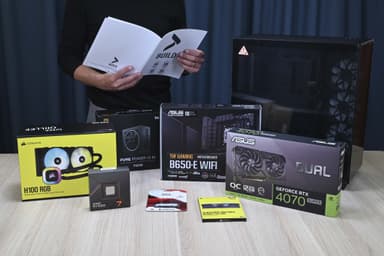 Elkjøp Build 300 R7/32/2TB/RTX 4070 Super