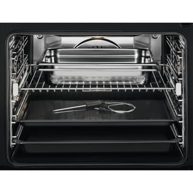 Electrolux Integrert Stekeovn OOS987NB (Sort)