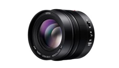 Panasonic Leica 42.5mm f/1.2