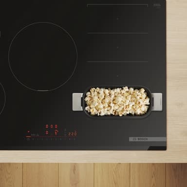 Bosch Platetopp med integrert ventilasjon PVQ695H26E