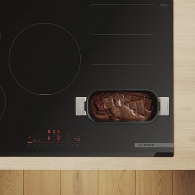 Bosch Platetopp med integrert ventilasjon PVQ695H26E