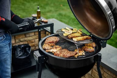 Weber Summit Kamado E6 kullgrill 18201004 (sort)