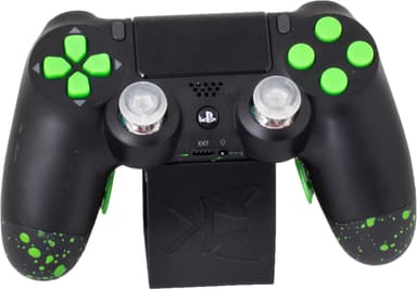 Black / Green LED