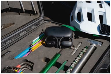 JLab Jbuds Open Sport 2 helt trådløse in-ear hodetelefoner (sort)