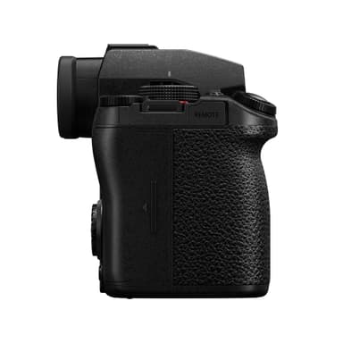Panasonic Lumix S5 IIx 20-60mm f3.5-5.6