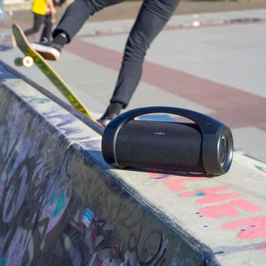 Nedis Bluetooth® Party Boombox | 6 timer | 2.0 | 50 W | Media avspilling: AUX / USB | IPX5 | Linkable | Bære håndtak | Party lys | Sort