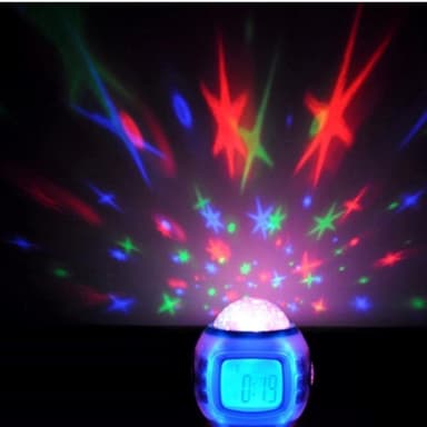 Stjerneprojektor med vekkerklokke og LED-lys