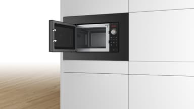Bosch Mikrobølgeovn BFL623MB3 (Sort)
