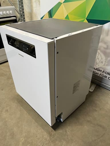 Grundig oppvaskmaskin GNUP4540W - brukt