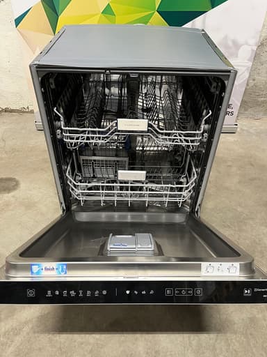 Grundig oppvaskmaskin GR5500 GNLP4541XC - brukt