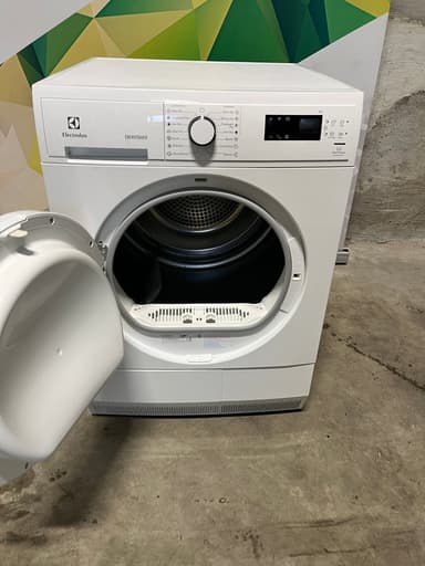 Electrolux tørketrommel EDHP48521DW - brukt