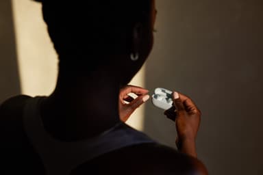Beats Solo Buds helt trådløse in-ear hodetelefoner (grå)