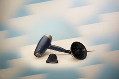 Remington Sapphire Luxe hårføner D5805 (blå og gull)