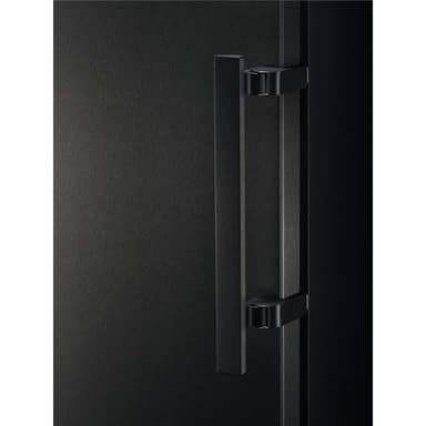 Electrolux Fryseskap LUS7MD28B