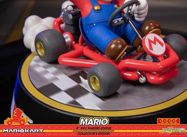 First 4 Figures Mario actionfigur (Mario Kart)