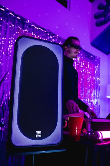 Altec Lansing ShockWave 200 bærbar høyttaler (sort)