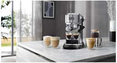 DeLonghi Dedica Maestro Plus EC950.M manuell kaffemaskin