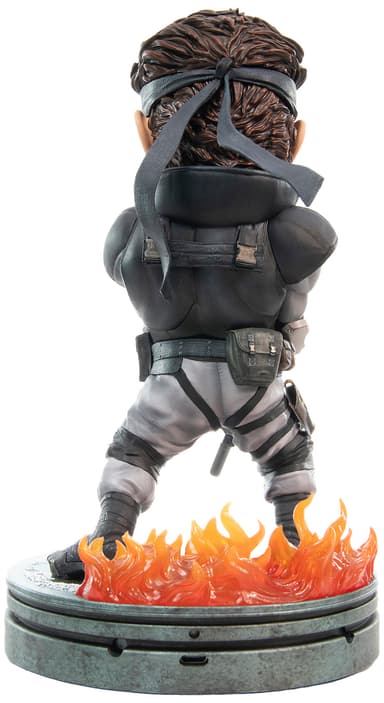 First 4 Figures Metal Gear Solid actionfigur (Solid Snake SD)