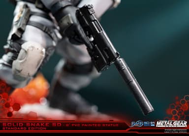 First 4 Figures Metal Gear Solid actionfigur (Solid Snake SD)