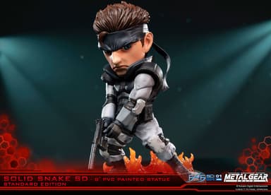 First 4 Figures Metal Gear Solid actionfigur (Solid Snake SD)