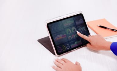 Targus Pro-Tek iPad 10,9” gjennomsiktig foliodeksel