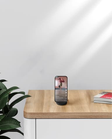 Belkin BoostCharge Qi2 magnetisk sammenleggbart ladestativ (sort)