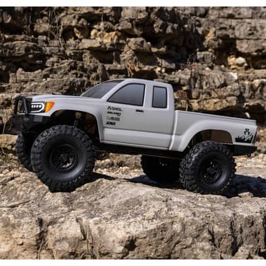 Axial SCX10 III Base Camp 4WD RTR Grey