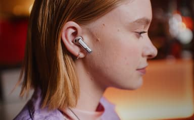 JBL Live Beam 3 helt trådløse in-ear hodetelefoner (sølv