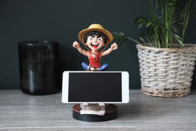 Cable Guys holder for mobil/kontroller figur (Luffy)