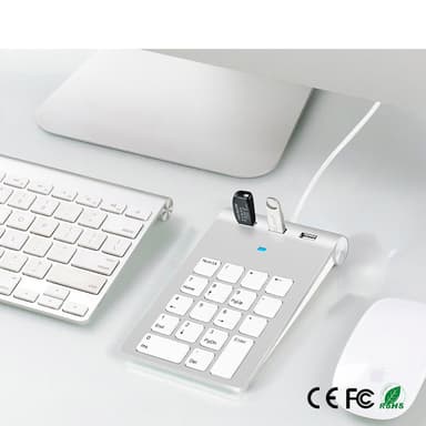 NÖRDIC USB-tastatur og 3xUSB Hub 18 taster