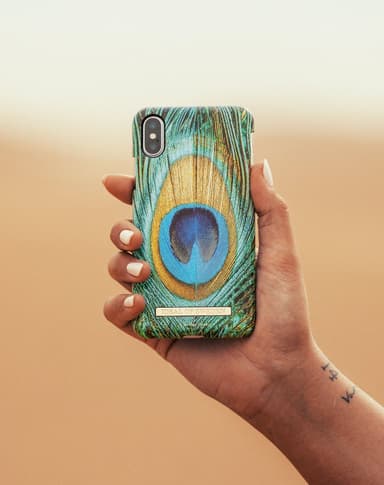 Fashion Case Novalanalove iPhone 8/7/6/6S/SE Royal