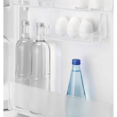 Electrolux kjøleskap LRB3DE18C innebygd