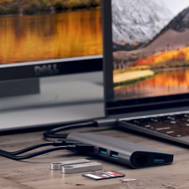 Satechi 9-in-1 USB-C hub (romgrå)