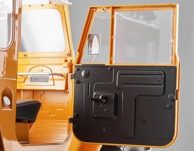 FMS Toyota FJ40 1/10 4x4 Crawler RTR Yellow